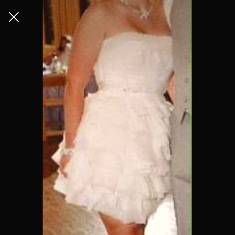 White by Vera Wang Strapless Short Ruffled Wedding Dress in White